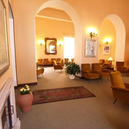 Otel Hotel Paradiso 3*