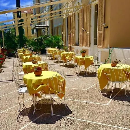 Hotel Paradiso Diano Marina